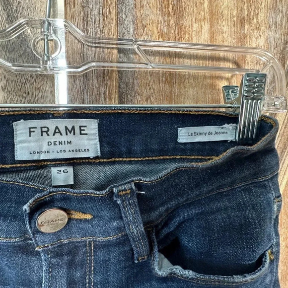 Frame Le Skinny De Jeanne Distressed Jeans - Picture 4 of 8